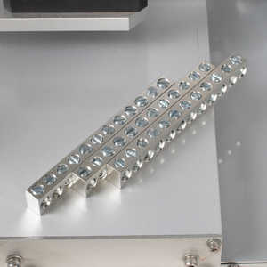Kunden spezifische 4-Achsen-Montagemaschine für automatische Klemmenblock-Verbindungs stangen mit automatischer Schrauben zuführung - Product Image 6