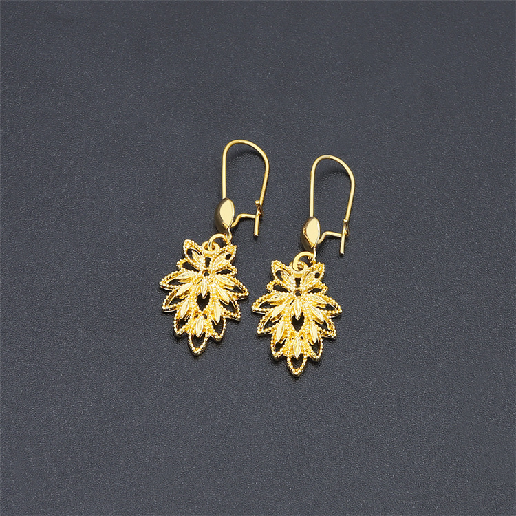 Earrings series 14