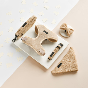 Nouveaux accessoires pour animaux de compagnie Fabricants de harnais pour chien au Royaume-Uni Ensemble de harnais et de laisse pour chien de créateur Harnais personnalisé en gros pour chien - Product Image 2