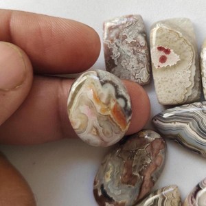 באופן ייחודי מלוטש טבעי crazylace agate cabochons רב-צבע בעבודת יד עטיפה אבני חן רופפים לתכשיטים