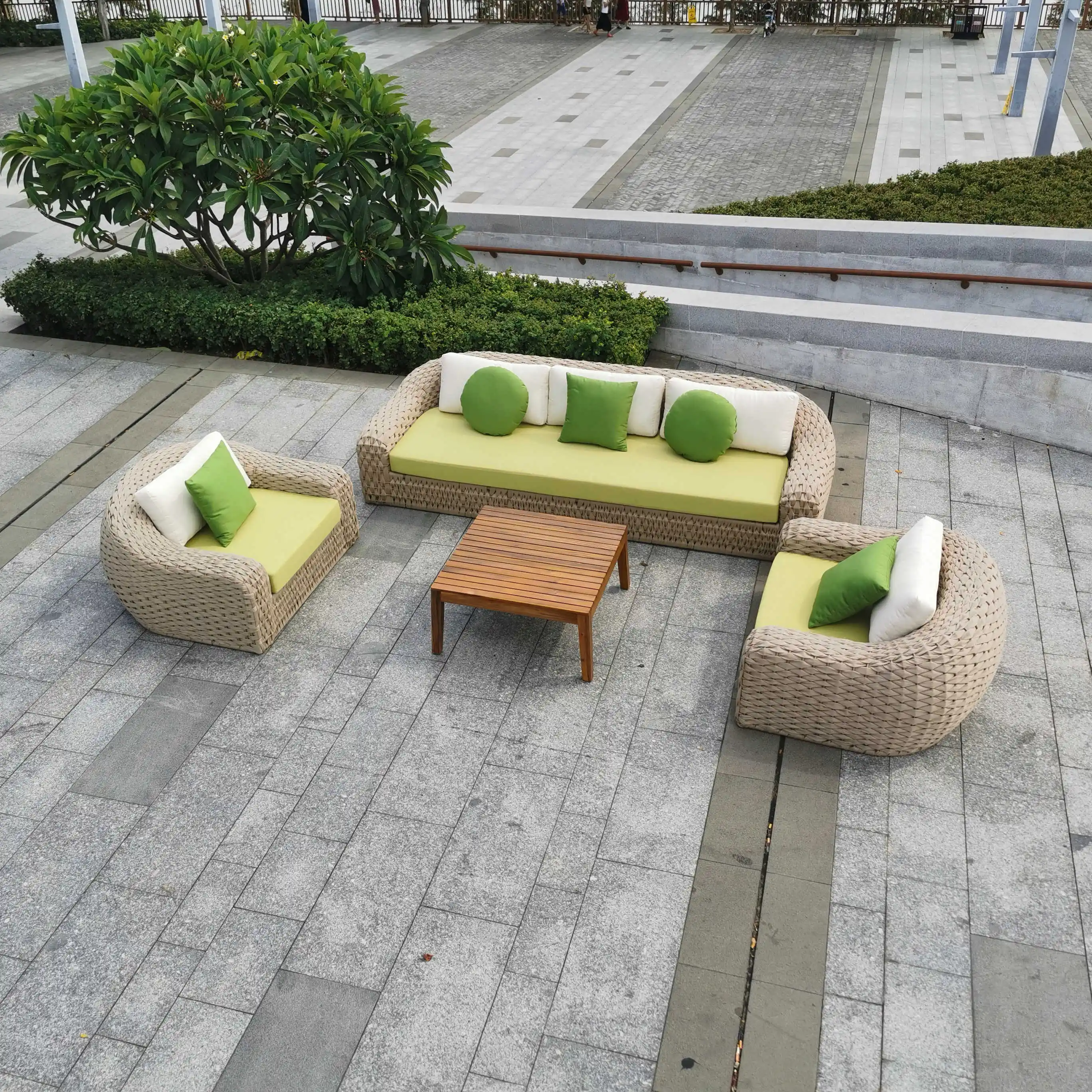 Casa all'aperto in Rattan ondeggiante per il tempo libero utilizzando il Set di divani in alluminio per mobili