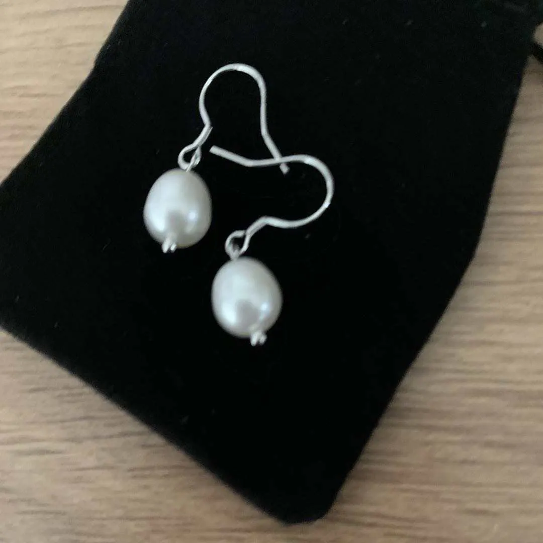 YUEMOON latest design pearl earring 925 sterling silver natural Rice freshwater pearl earring,8 mm