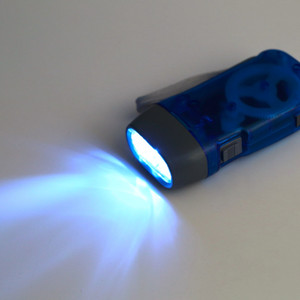 Hand Pressing Dynamo Crank Power 3 <strong>LED</strong> <strong>Wind</strong> <strong>up</strong> Flashlight Torch Light Hand Press Crank Camping Lamp Light for Outdoor Home - Product Image 4