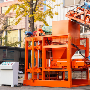 Preços baratos <span class=keywords><strong>QTJ4</strong></span>-<span class=keywords><strong>26C</strong></span> <span class=keywords><strong>Automatic</strong></span> Concrete Brick <span class=keywords><strong>Block</strong></span> Making Machinery Sand Fly Ash Interlocking Paver Brick Mold África