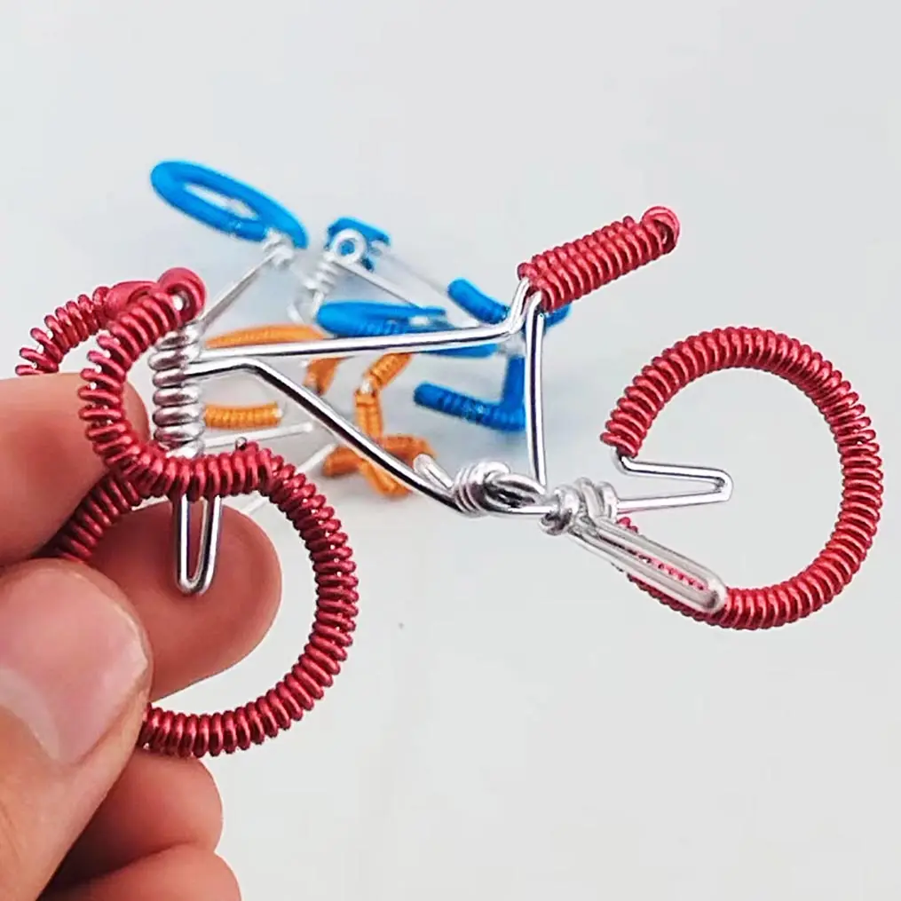 Groothandel Puur Handgemaakte Mini Fiets Speelgoed Model Hanger Metaal Aluminium Draad Fiets Wanddecoratie Voor Kinderen