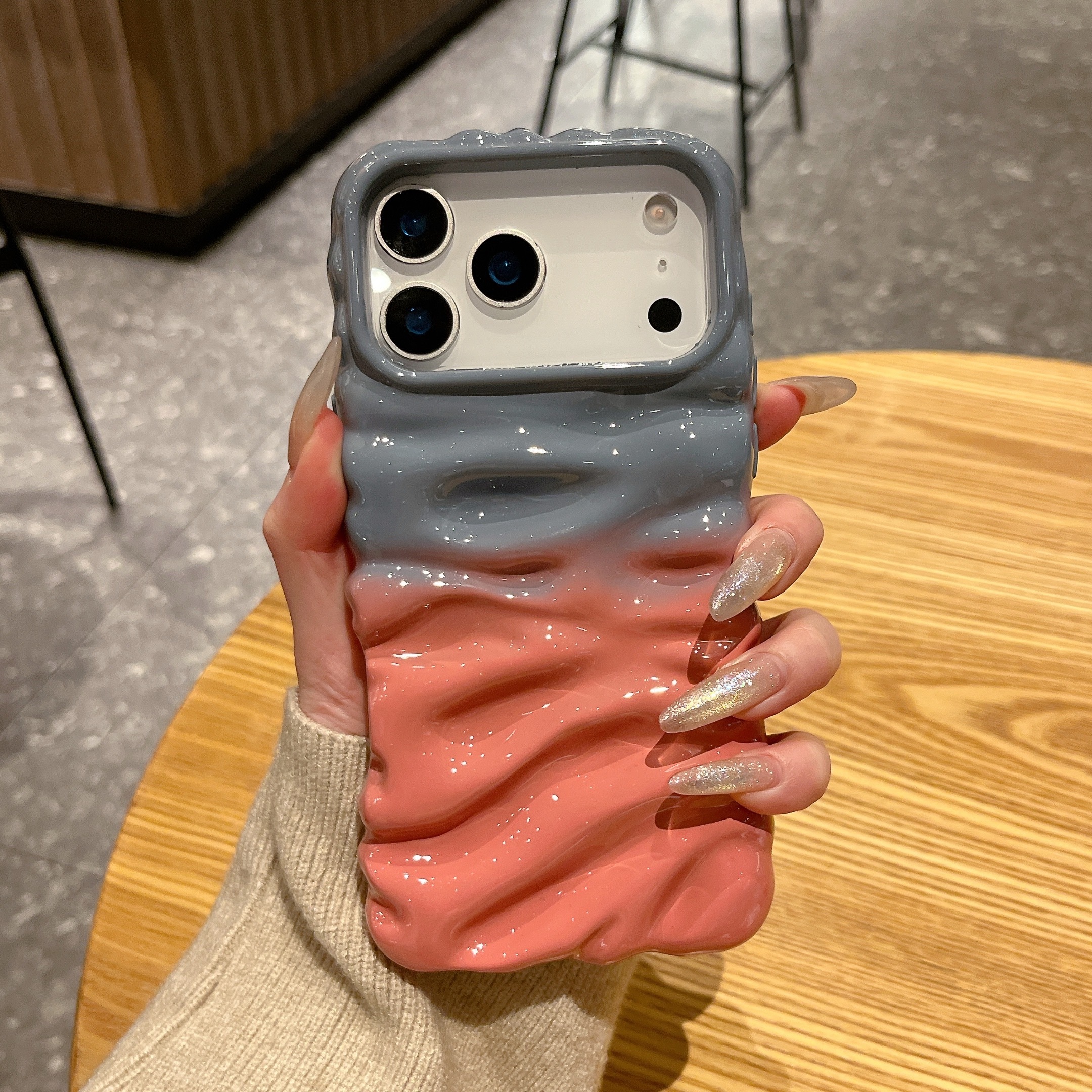 Gris