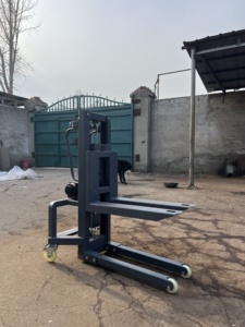 Mini-Paletten lade maschine mit einer Tragfähigkeit von 300kg und einer Höhe von 1,2 m 1,6 m abnehmbarer LKW-Gabelstapler - Product Image 4