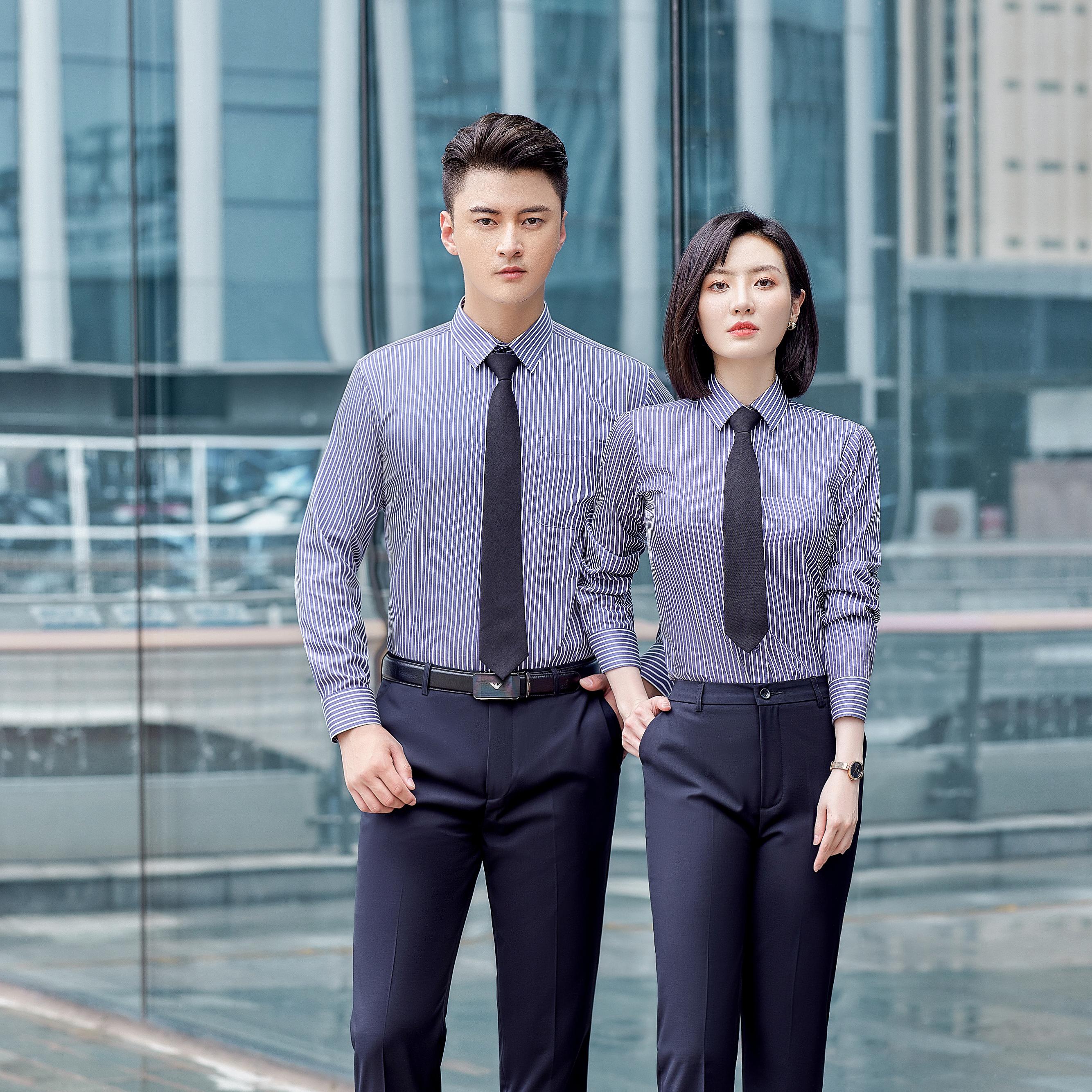 C แขนยาว