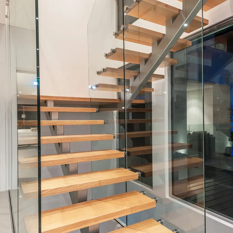 Scale galleggianti per la casa moderne decorazione scale design gradini in legno fissaggio con ringhiera in vetro da 12mm
