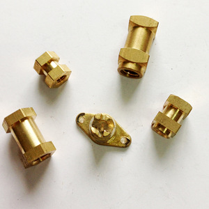 Servizio di lavorazione personalizzata CNC piccolo perno filettato in ottone inserto testa esagonale in acciaio inossidabile parti tornio CNC tipo di brocciatura - Product Image 5