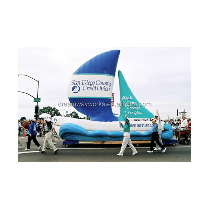 2023 Hete Verkoop Gigantische Opblaasbare Zeilboot Voor Reclame