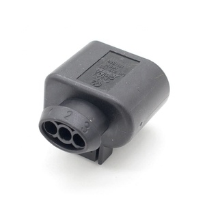 1J0 973 <span class=keywords><strong>703</strong></span> VW için eksantrik mili konum sensörü 3 Pin dişi konnektör