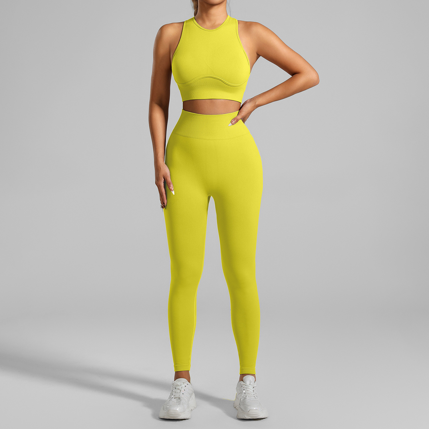 Jaune