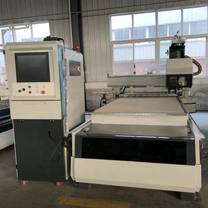 Neuer automatischer Mehrkopf-CNC-Fräser für die Holz bearbeitung mit mehreren Prozessen - Product Image 5