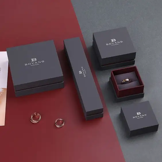 Confezione collana fiori cravatta orologi regalo gioielli in carta Kraft coperchio e scatola Base Custom 2mm confezione regalo rigida