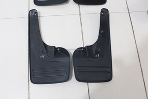 <span class=keywords><strong>Auo</strong></span> parçaları 4WD 4X4 boşaltma pikap için Aftermarket araba plastik çamur flepler çamurluk Hilux Vigo 2012 2013 2014 2015