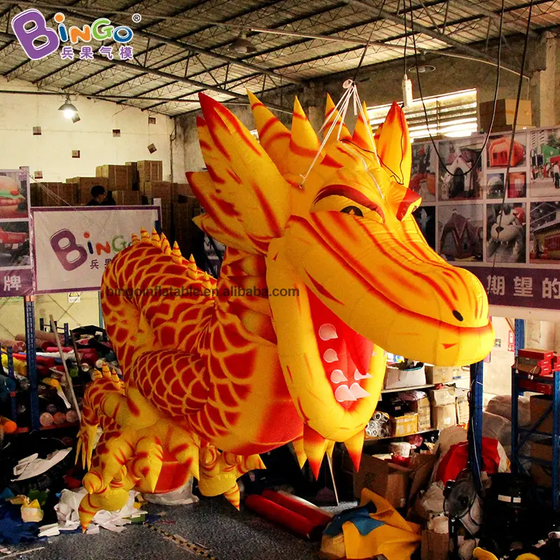 Neu Design Chinese Year Dragon Giant Aufblasbarer hängender Drachens pielzeug Aufblasbarer Drachen ballon