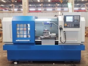 SUMORE Torno Cnc Tipo Suizo Máquina de Torno de Cama Plana de 1500mm SP2116 Procesamiento de Torno Cnc CK6140