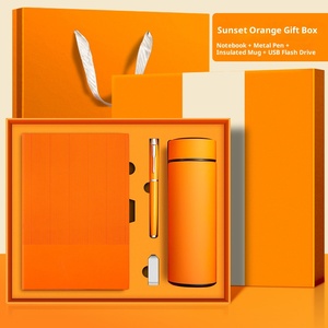 2026 biểu tượng tùy chỉnh tiếp thị khuyến mại người phụ nữ người đàn ông máy tính xách tay với pwn chai USB doanh nghiệp sang trọng quà tặng của công ty thiết lập cho khách hàng - Product Image 5