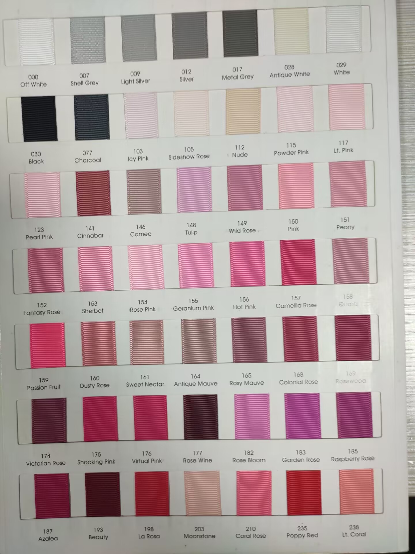 196 colors free choose