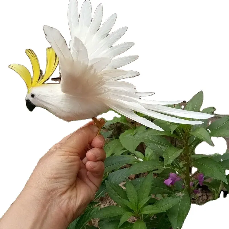 Decoração para presente de lagartixa modelo de papagaio branco com asas de espuma e penas cerca de 20x30cm