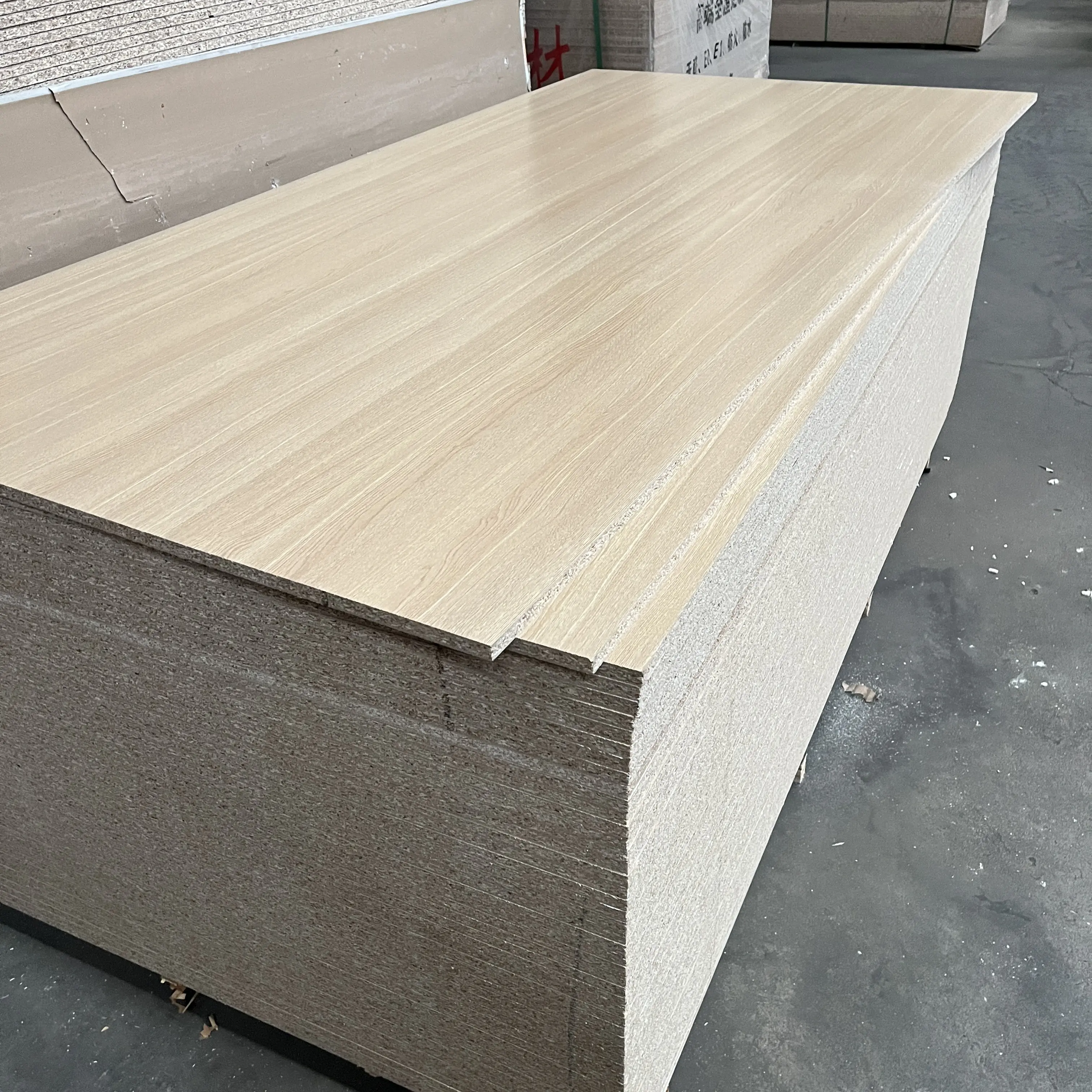 Madera contrachapada laminada de melamina de color blanco de 9mm 12mm 15mm 18mm