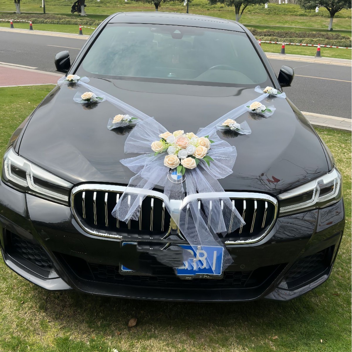 7# Fleur de tête de voiture couleur champagne grande 6 petite