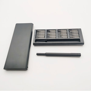Juego de destornilladores de precisión pequeños 24 en 1 <span class=keywords><strong>Kit</strong></span> de herramientas de reparación <span class=keywords><strong>mini</strong></span> magnético profesional para teléfono ordenador Reloj portátil electrónico