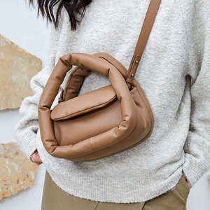 Moda kadınlar özel deri kapitone Tote çantalar Crossbody çanta yumuşak kabarık çanta - Product Image 4