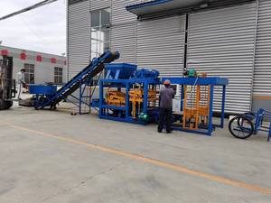 Factory Customized <strong>Automatic</strong> <strong>Block</strong> <strong>Making</strong> <strong>Machine</strong> Qt4-25 Interlock <strong>Block</strong> Make <strong>Machine</strong> - Product Image 4