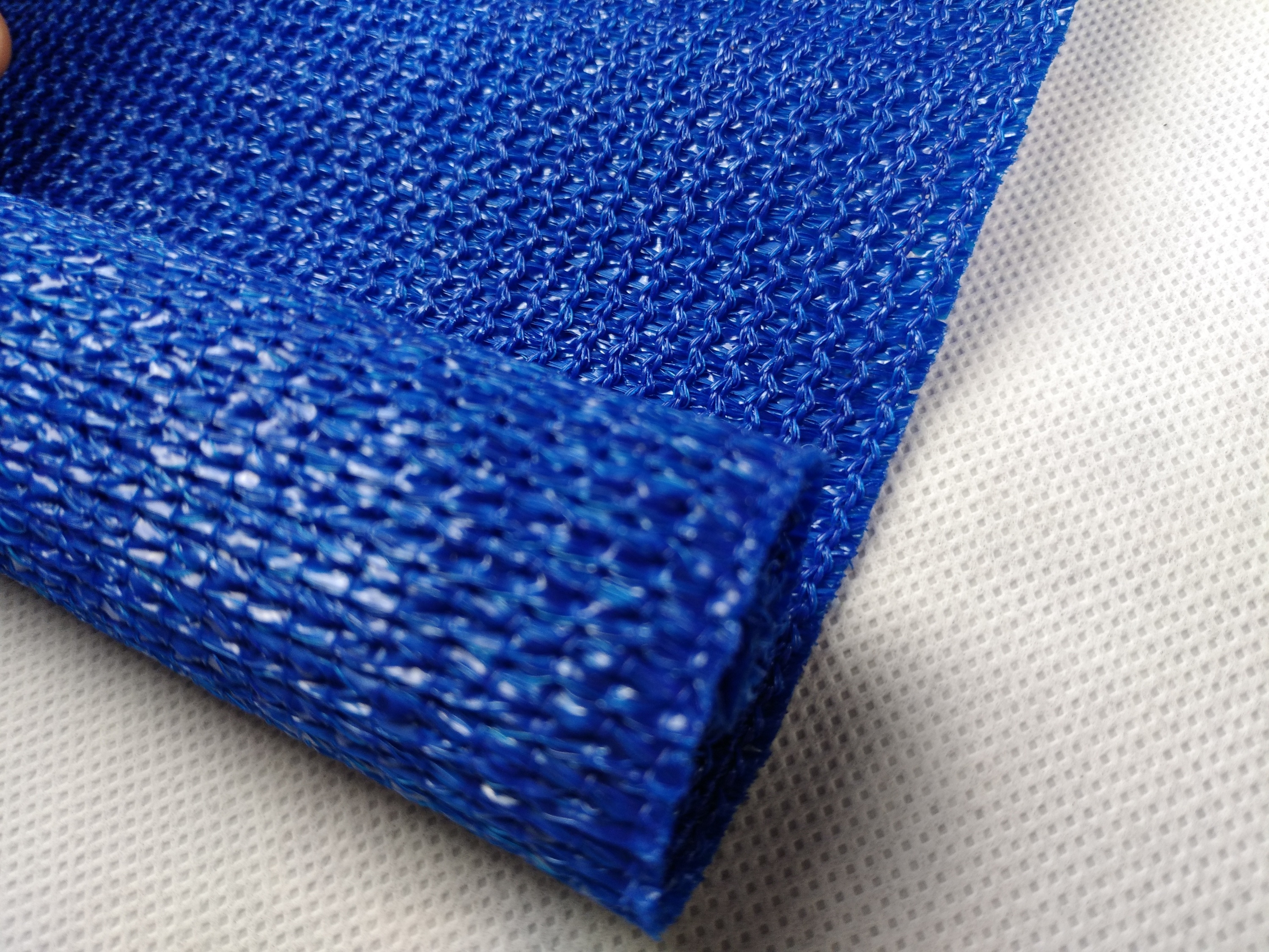 Azul