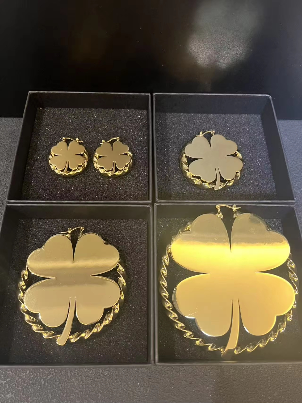 Gold13