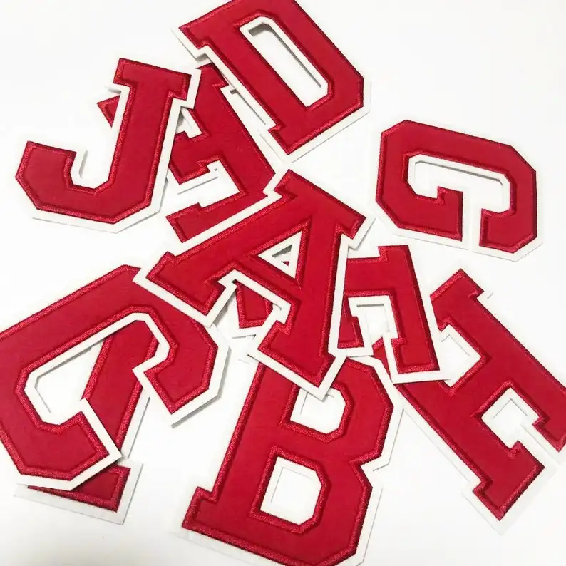 Heat Press Alta Qualidade Padrões De Logotipo Personalizado Letras Gregas Alfabeto Patch Letters Ferro Em Patches Bordados Para Roupas Jaquetas