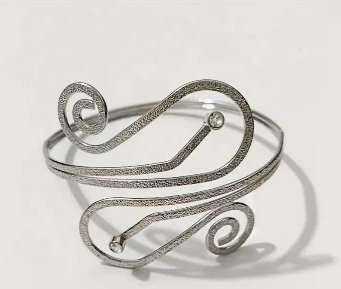 Popular European and American Open Arm Rings Fashion Versatile Diamond Embedding Arm Rings Music Notes Open Arm Rings