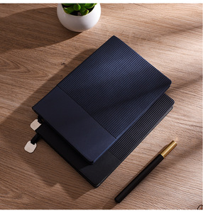 Блокнот из искусственной кожи с лентой - Product Image 4