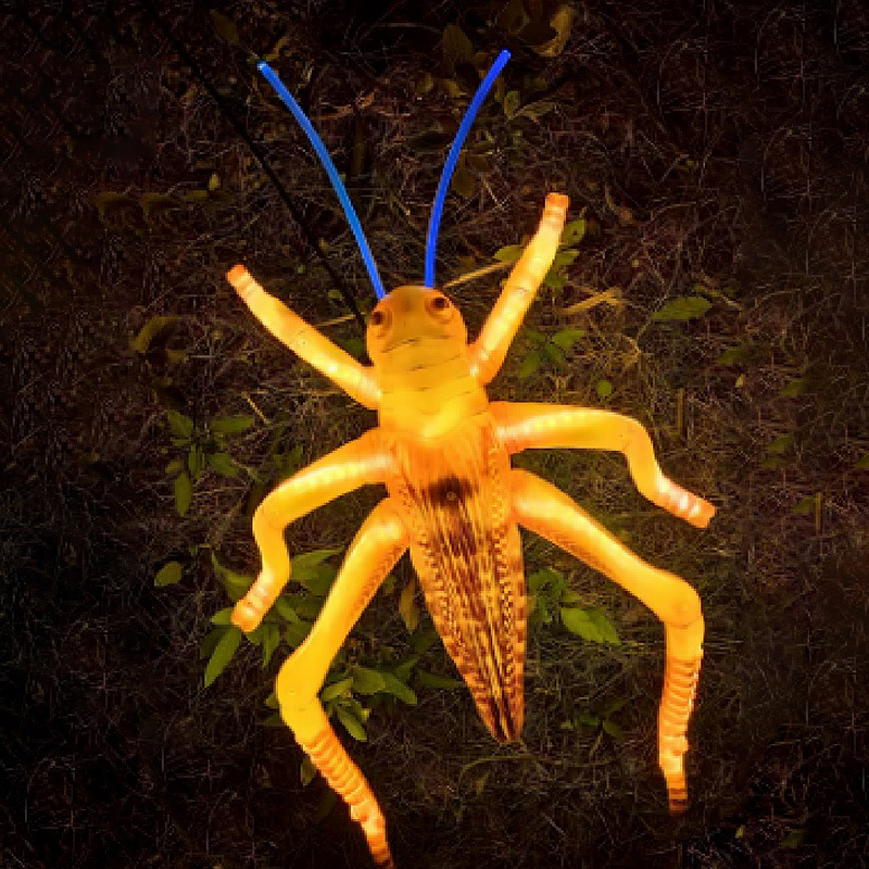 Saltamontes dinámico/21CM*41CM