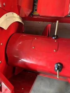 コーンハーベスターヘッダー