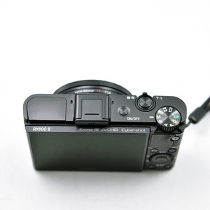 กล้องวิดีโอดิจิตอล Sony DSC-RX100 II 1080P HD ของแท้มือสอง - Product Image 3