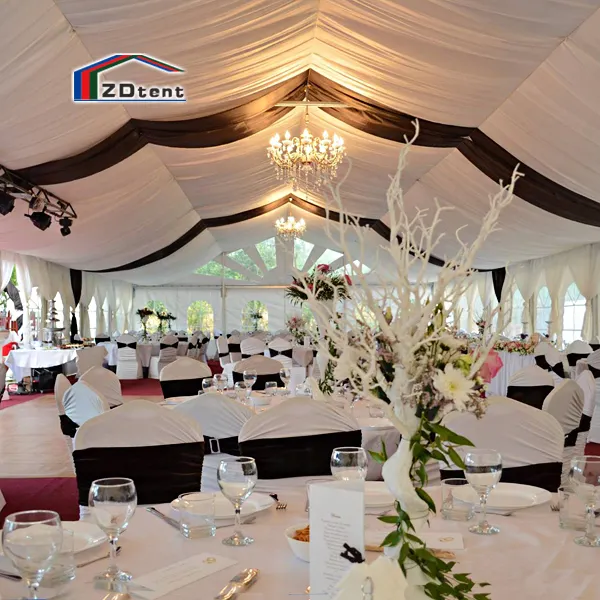 Luxury Wedding Tent mit Drapery Aluminum Alloy 1000 Seater Big Party Tent