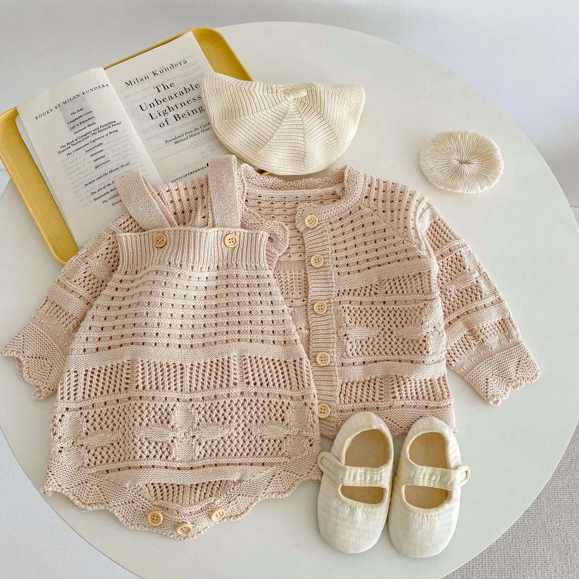 2023 Spring infant clothes baby girl Baby knitted hollow pattern sweater 2 piece suit sets newborn jacket romper