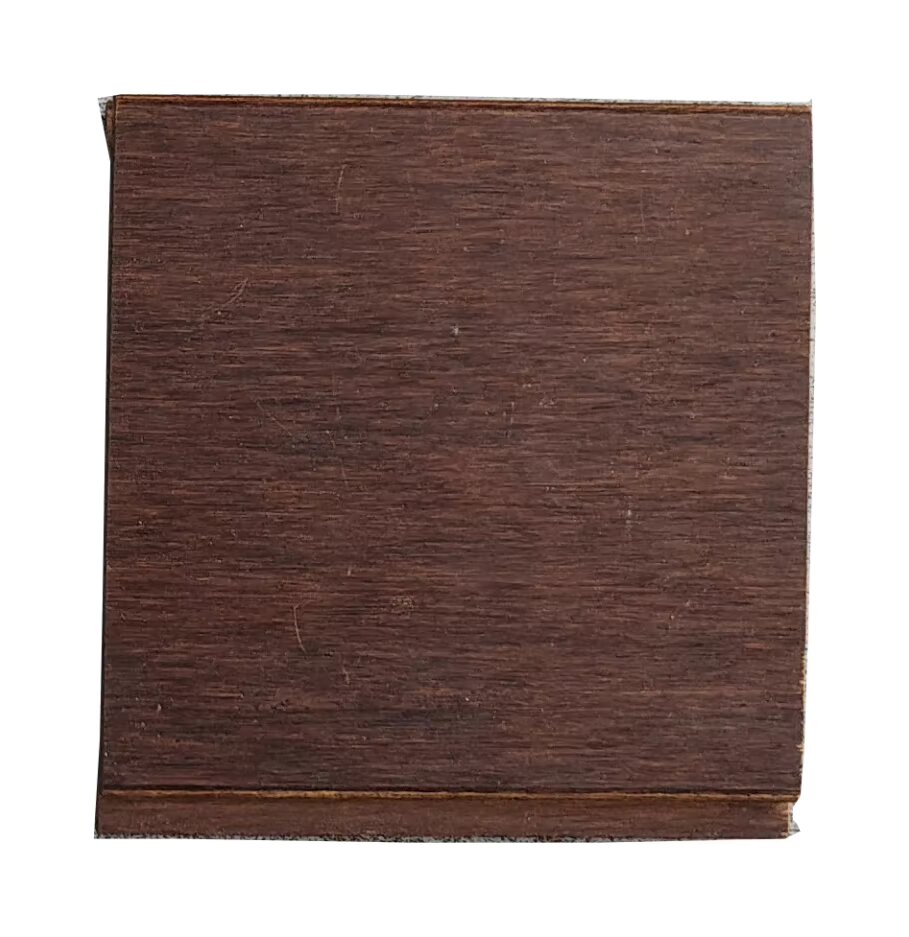 Marron foncé
