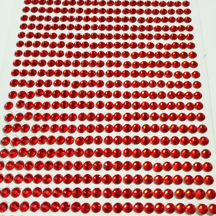 Rouge, 4 mm, 900 perles