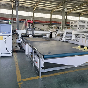 Línea de producción de muebles de enrutador Cnc de anidación de producción de gabinetes y puertas con mesa de carga y descarga automática - Product Image 5