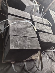 中国出口高品质高纯碳石墨块工业用高密度人造石墨棒 - Product Image 3