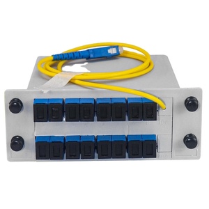 מפצל קסטות 4 8 16 יציאות UPC כחול PLC סיבים אופטיים סוג תיבה עם מפצל זנב