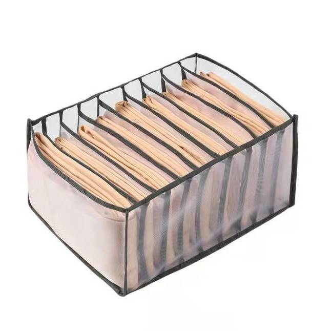 9-square grid - Beige base layer