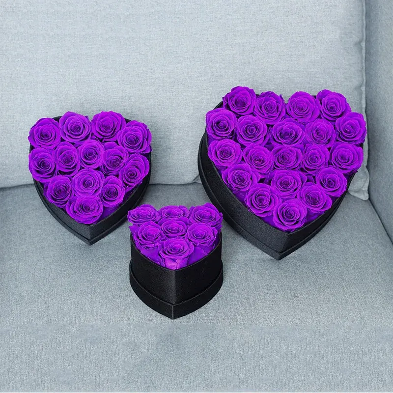 7PC rosas en caja del corazón