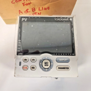 Controlador Indicador <span class=keywords><strong>Digital</strong></span> <span class=keywords><strong>Yokogawa</strong></span> UT55A-000-11-00/LP | UT55A Temperatura e Controlador do Processo