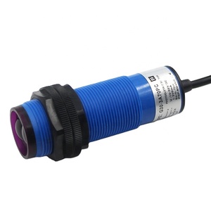 YUMO G30-3A70PC M30 sensing 70cm PNP <strong>diffuse</strong> <strong>infrared</strong> photoelectric <strong>sensor</strong> - Product Image 1