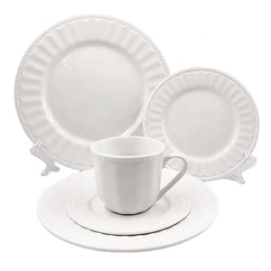 Bán Buôn Sứ <span class=keywords><strong>Mikasa</strong></span> Trellis Đồ Dùng Nhà Bếp 16 Piece Bộ Đồ Ăn Dịch Vụ Cho 4 Nổi Bộ Đồ Ăn Cho Thị Trường Châu Âu - Product Image 1